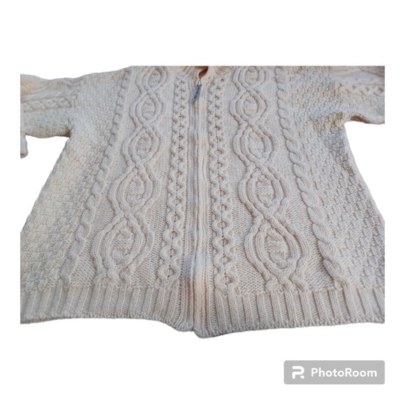 Never Worn Aran Crafts Merino Wool Sweater - Subtle Beauty in Beige/Ivory - Picture 16 of 16